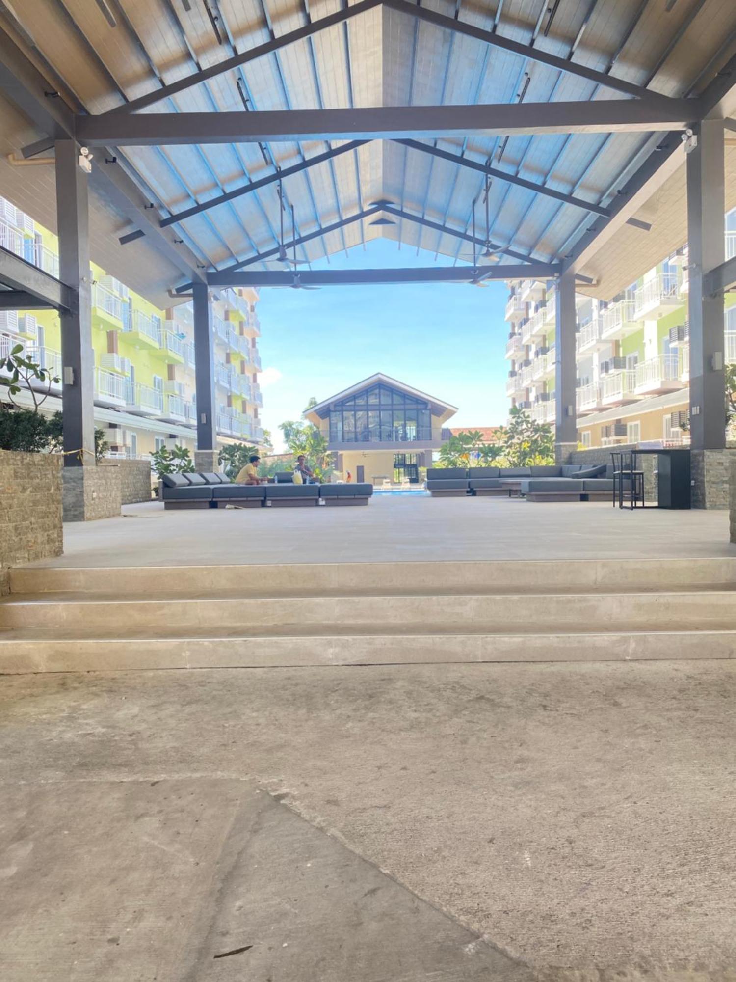 Seaview Amani Grand Resort Residences 3-5Mins From Airport 막탄 외부 사진